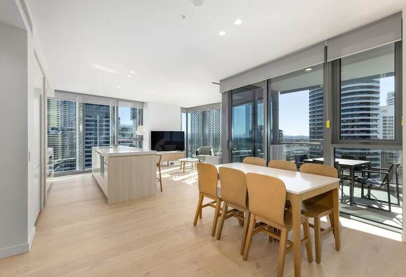 Signature Broadbeach   Gclr