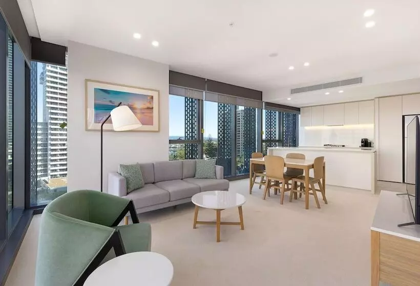 Signature Broadbeach   Gclr