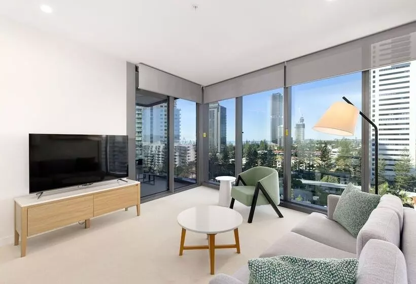 Signature Broadbeach   Gclr