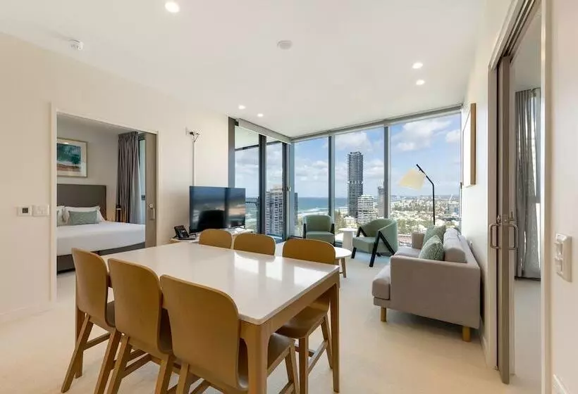 Signature Broadbeach   Gclr