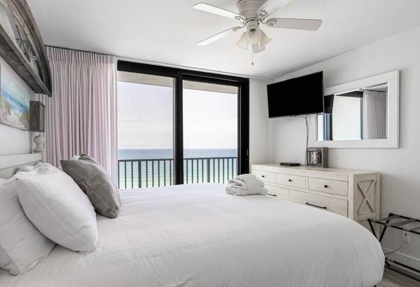 1 Incredible View By Avantstay Emerald Coast Views On Beach!