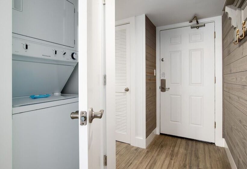 1 Incredible View By Avantstay Emerald Coast Views On Beach!