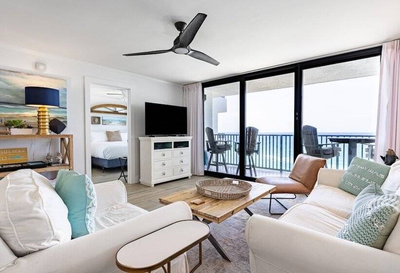 1 Incredible View By Avantstay Emerald Coast Views On Beach!