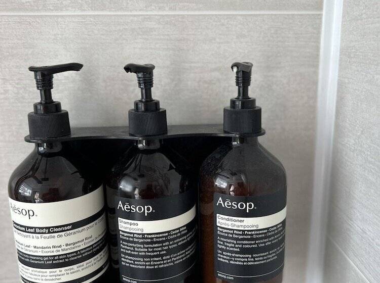 Seaside Cabin Retreat In Hayling Island