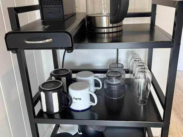 Seaside Cabin Retreat In Hayling Island