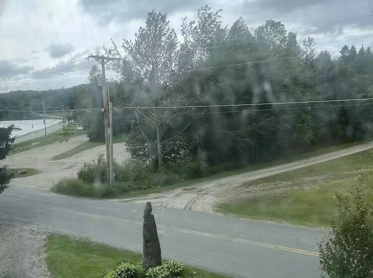 Aamiaismajoitus (B&B) Seymour Lake Lodge