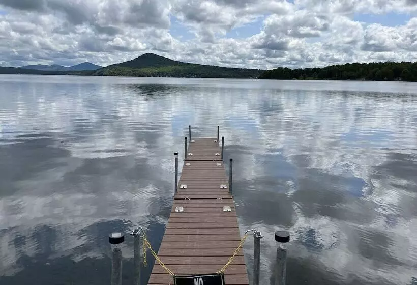 Aamiaismajoitus (B&B) Seymour Lake Lodge