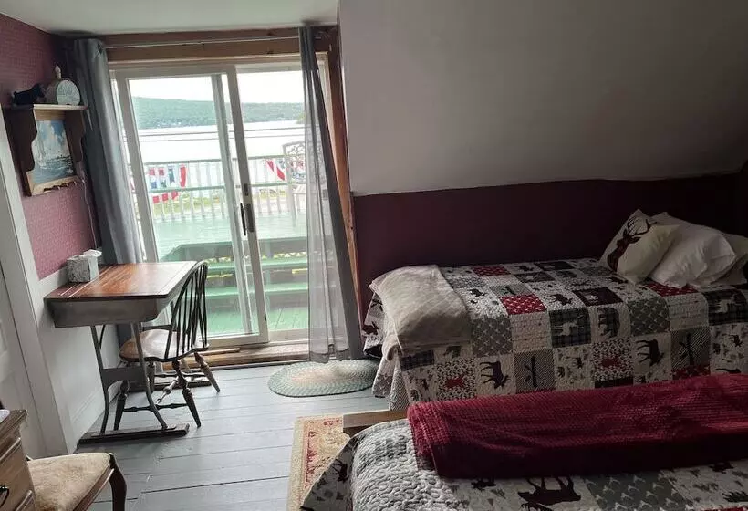 Aamiaismajoitus (B&B) Seymour Lake Lodge