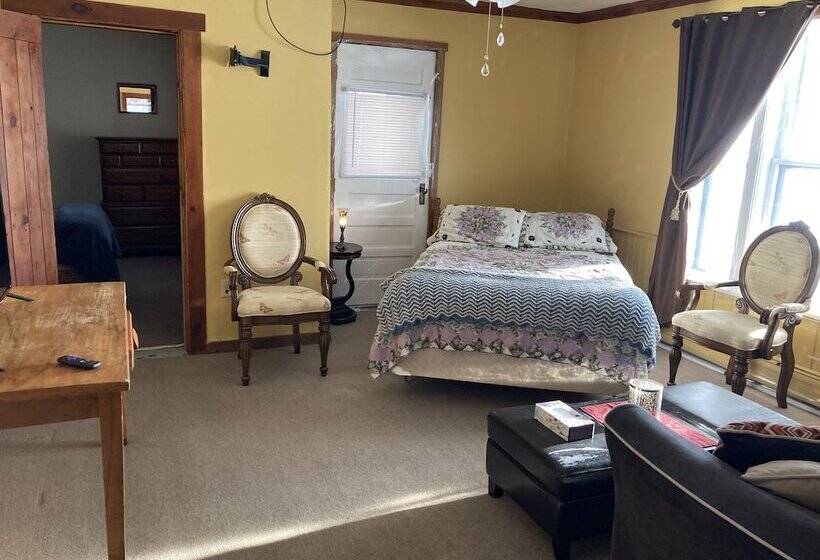 צימר Seymour Lake Lodge