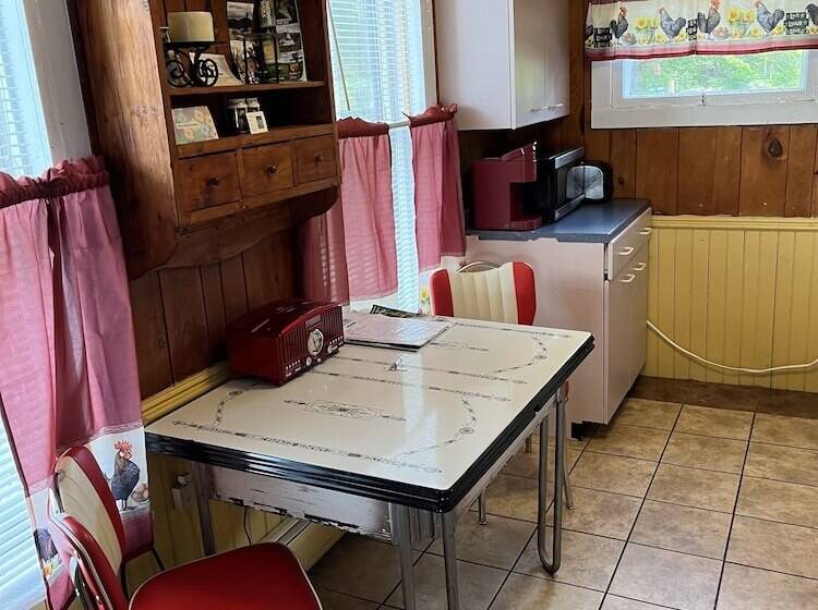 צימר Seymour Lake Lodge