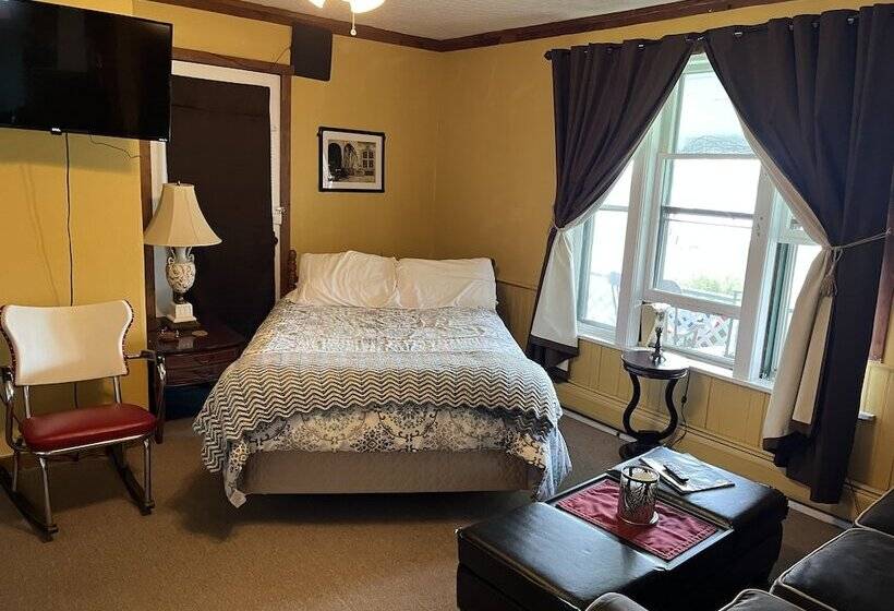 צימר Seymour Lake Lodge