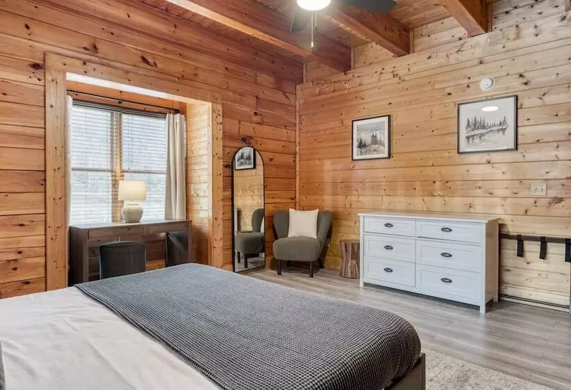 Brookshore By Avantstay Relaxing Backyard Creek, 10mins From Pigeon Forge