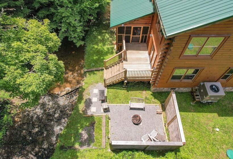 Brookshore By Avantstay Relaxing Backyard Creek, 10mins From Pigeon Forge