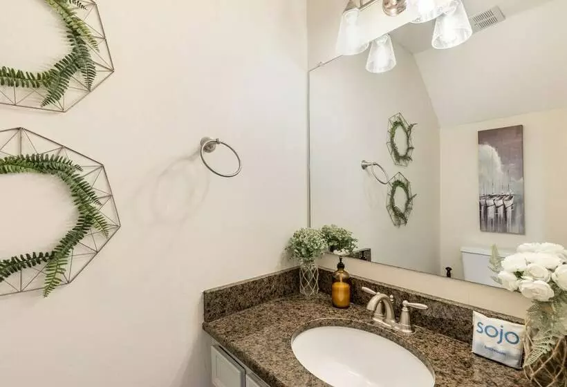 Caledonia Cove By Avantstay 200yards To Miramar Beach!