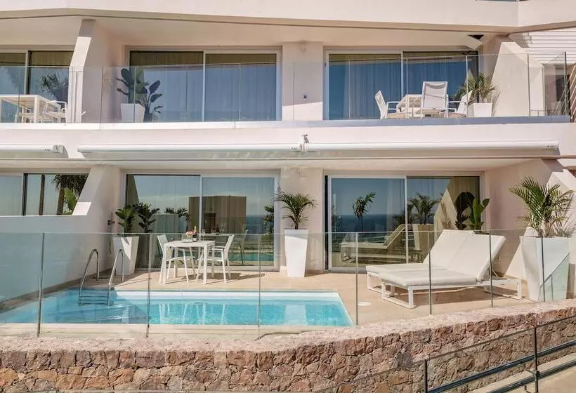 Grand Horizon Luxury Boutique Apartments