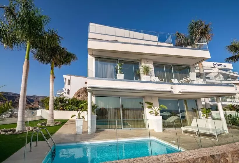 Grand Horizon Luxury Boutique Apartments