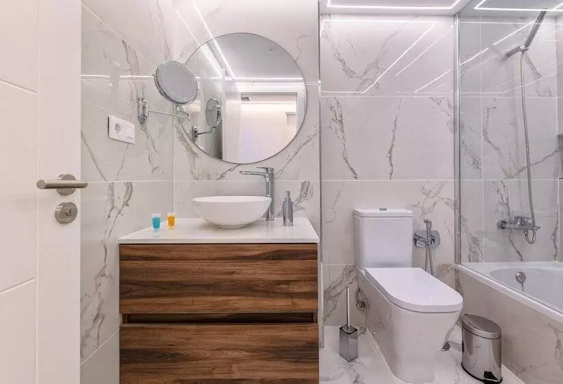 Grand Horizon Luxury Boutique Apartments