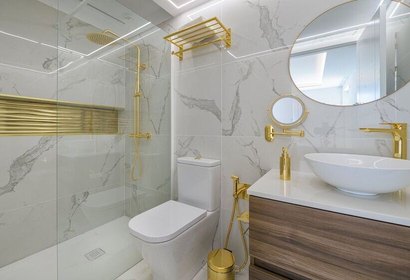 Grand Horizon Luxury Boutique Apartments