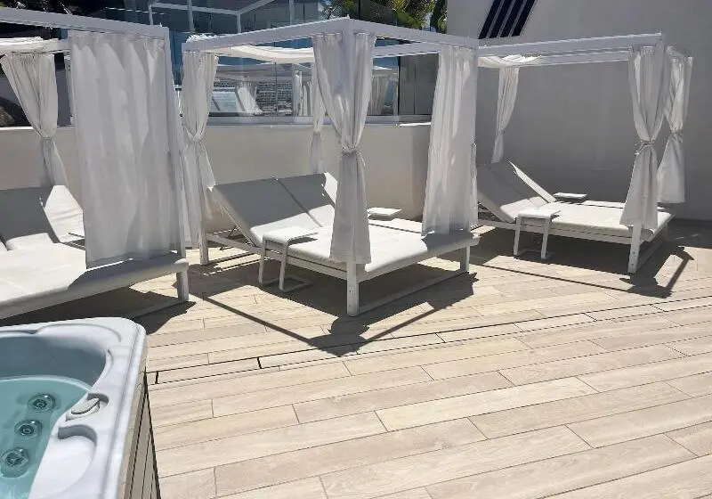 Grand Horizon Luxury Boutique Apartments