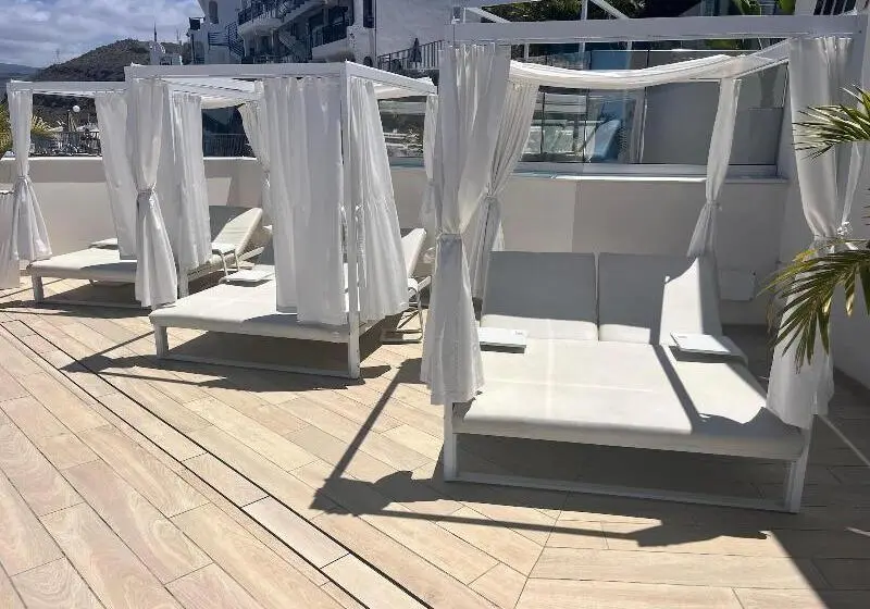 Grand Horizon Luxury Boutique Apartments