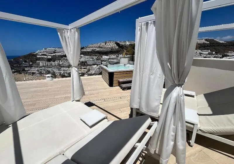 Grand Horizon Luxury Boutique Apartments