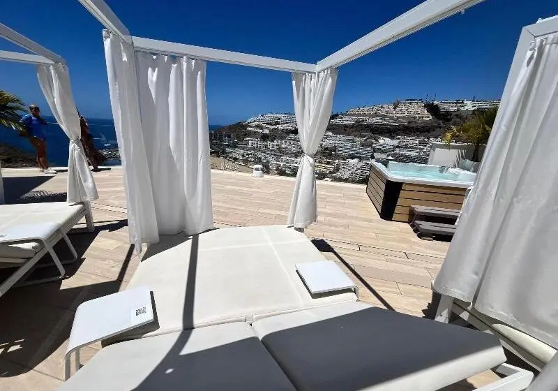 Grand Horizon Luxury Boutique Apartments