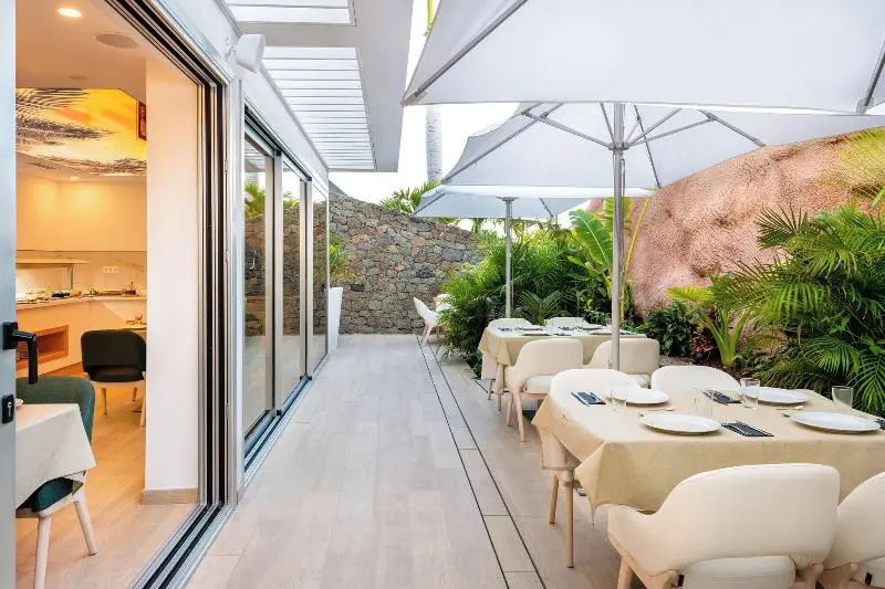 Grand Horizon Luxury Boutique Apartments