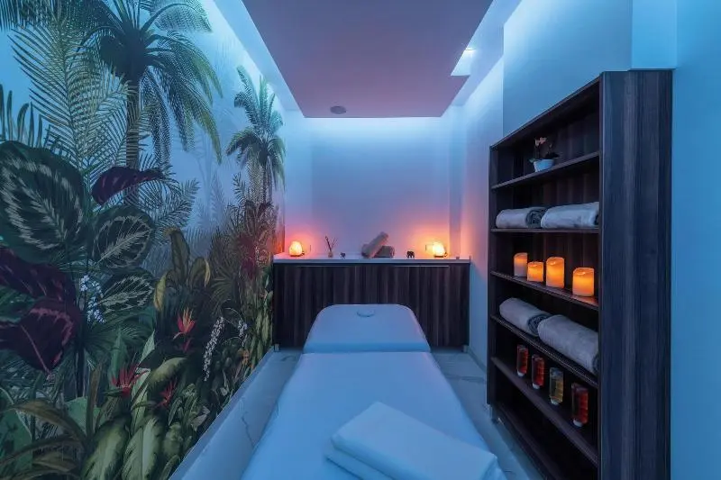 Grand Horizon Luxury Boutique Apartments