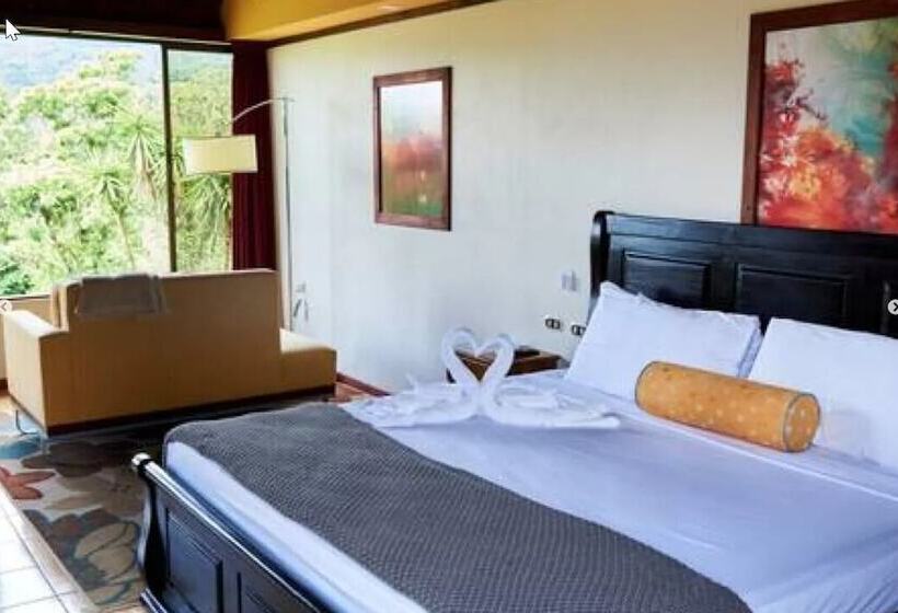 בית מלון כפרי Arenal Roca Lodge