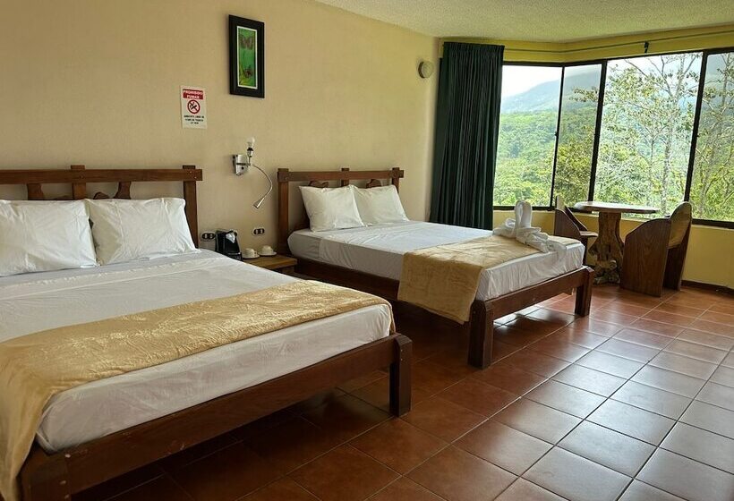 هتل Arenal Roca Lodge