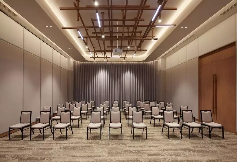 Hotelli Centara Ubon