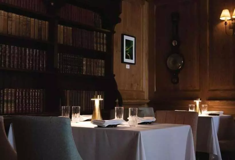 Hotelli Mingary Castle   Restaurant With Rooms