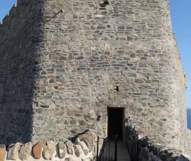 Hotelli Mingary Castle   Restaurant With Rooms