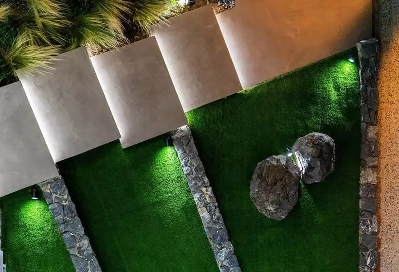 ホテル Nerea Boutique Suites Karystos