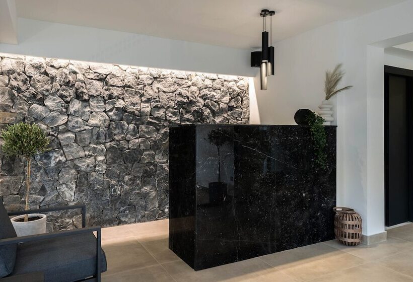 Отель Nerea Boutique Suites Karystos