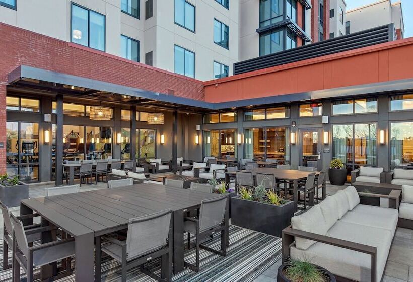 Отель Residence Inn By Marriott Atlanta Covington