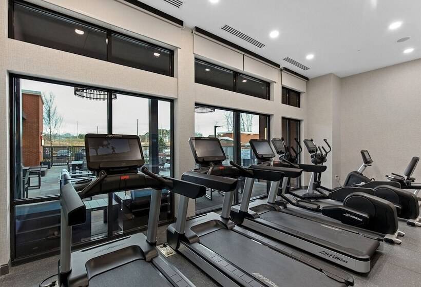 Отель Residence Inn By Marriott Atlanta Covington