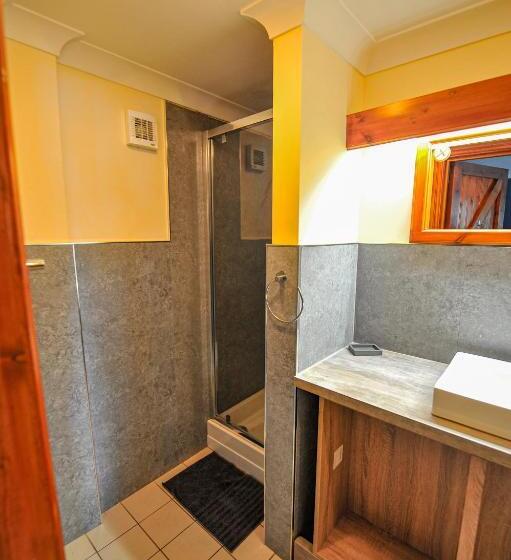 בית מלון כפרי The Coachman Hartford