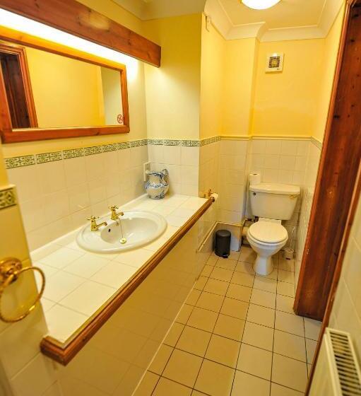 בית מלון כפרי The Coachman Hartford