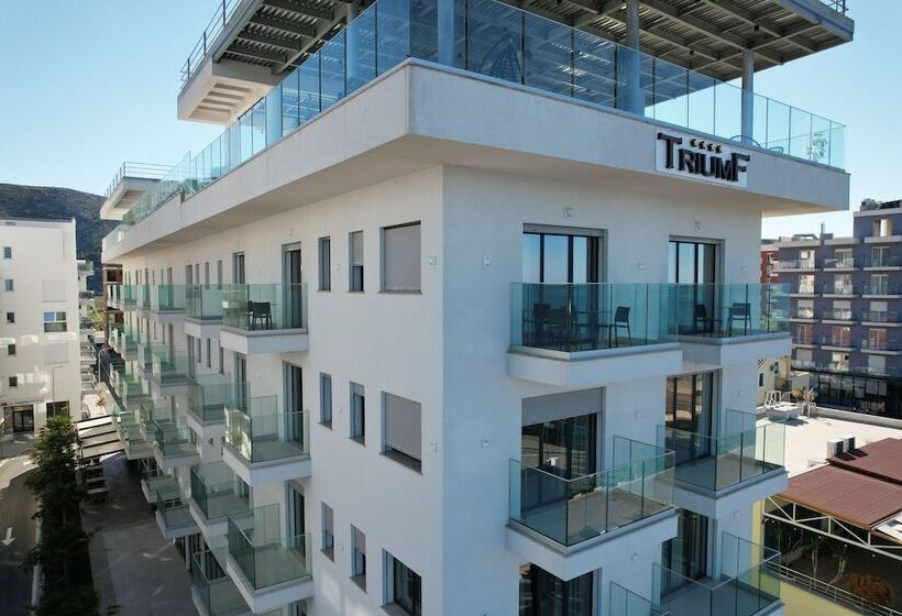 酒店 Triumf