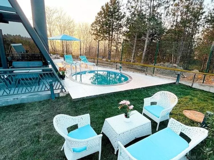 Hotelli World Dreams Forest