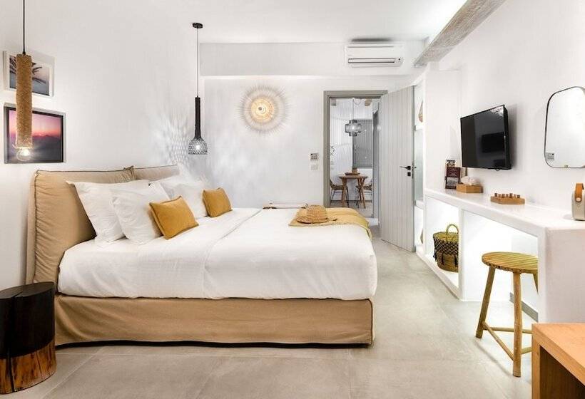 Hotel Ypseli Anafi S Hive