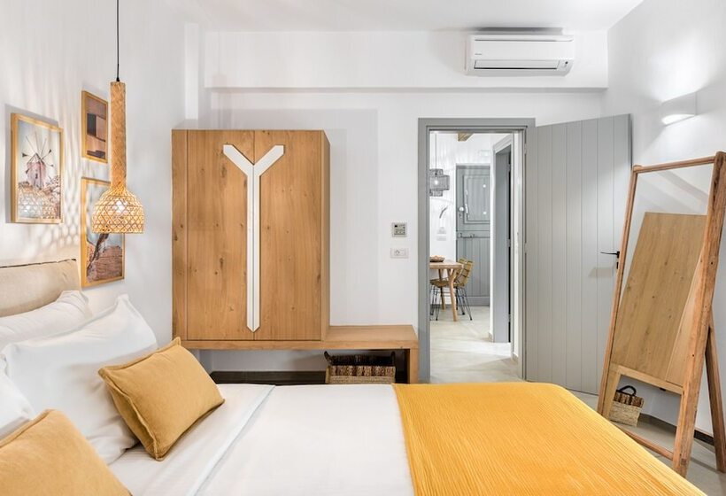 Hotel Ypseli Anafi S Hive