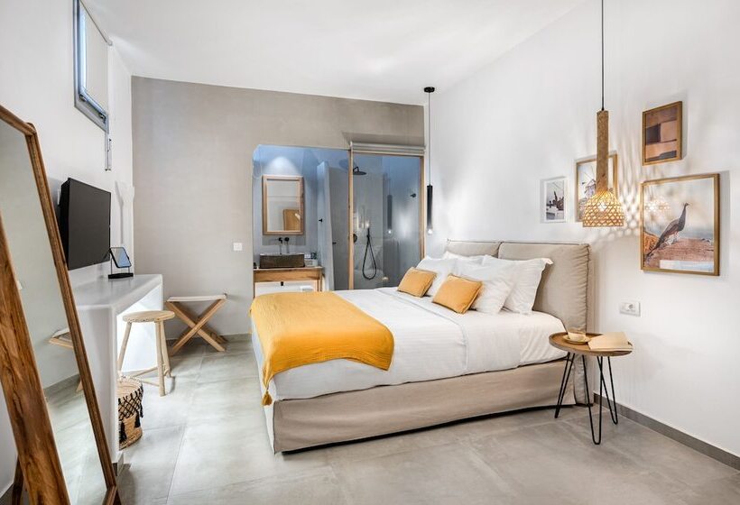 Hotel Ypseli Anafi S Hive