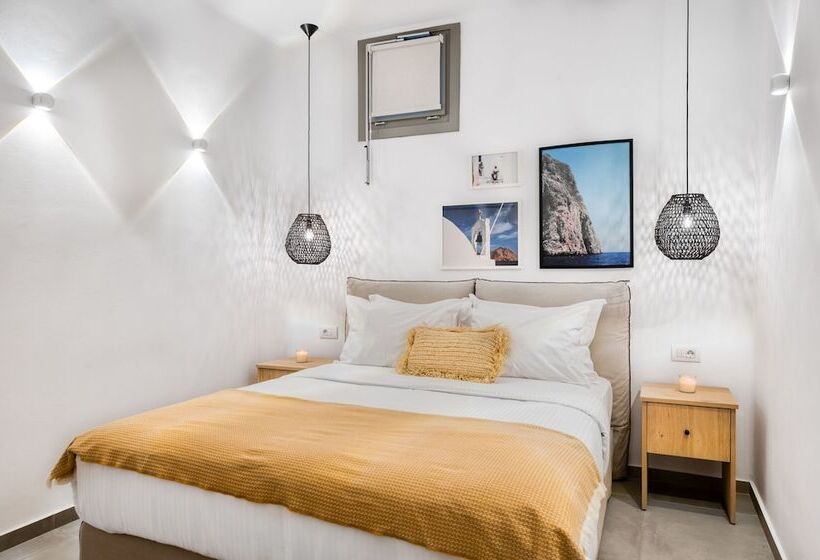 Hotel Ypseli Anafi S Hive