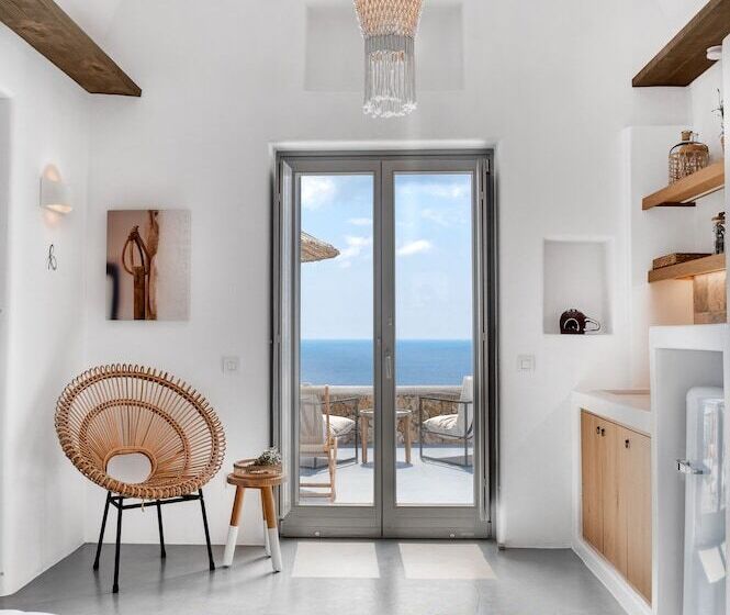 Hotel Ypseli Anafi S Hive