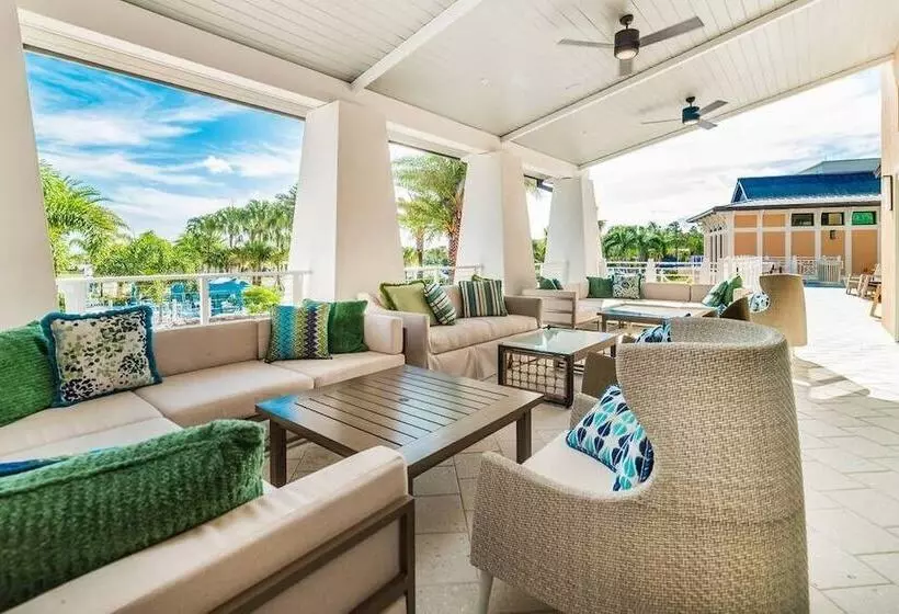 Luxury Villa, South Facing Pool! No Rear Neighbors. Themed Rooms, Theatre & Game Room. #8so8956