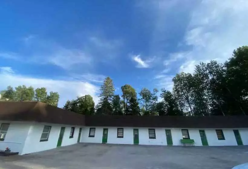 Motelli Fireside Lodge