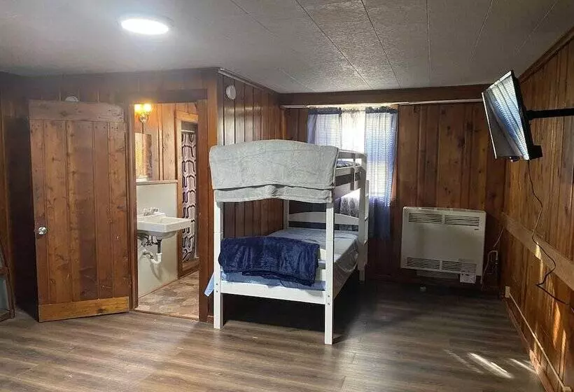 Motelli Fireside Lodge