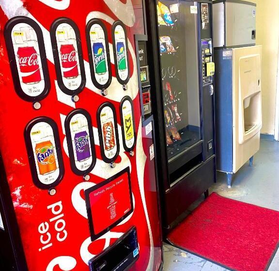 汽车旅馆  Sylvester Inn